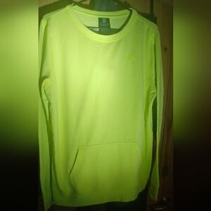 , Underarmour size LG